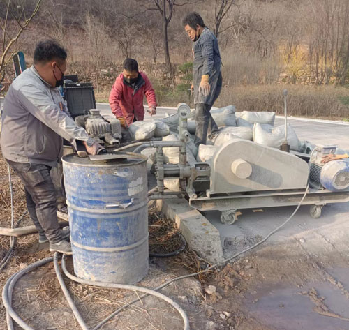 和庆镇路面下沉注浆